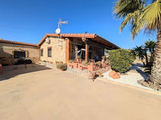 Casa rural en venta en Oeste en Mérida