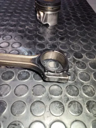 Biela y pistón Fiat 1.3 JTD