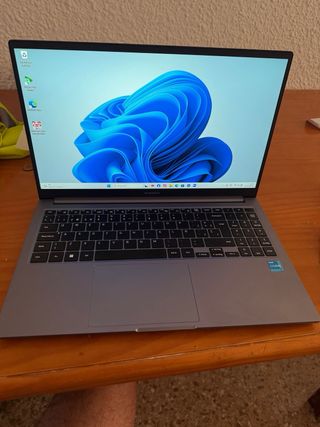 Portátil Samsung Galaxy Book