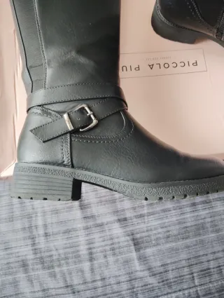 Botas altas negras talla 40