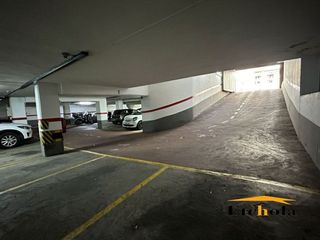 Garaje en venta en Gros en San Sebastián-Donostia