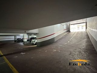 Garaje en venta en Gros en San Sebastián-Donostia