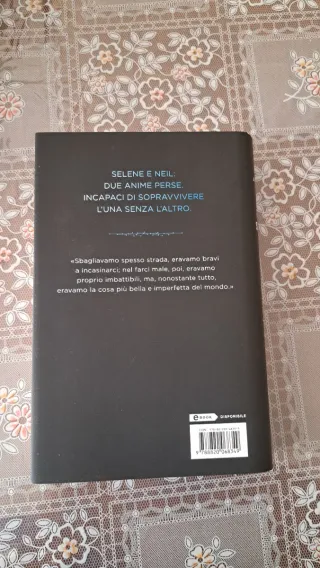 A dangerous game. Kiss me like you love me. Edi...