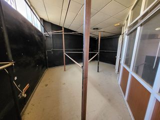 Local comercial en venta en Renfe - Bulevar 1º y 2º Fase en Jaén