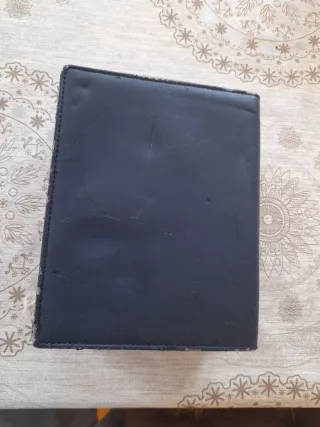 Caja de reloj Eterna negra