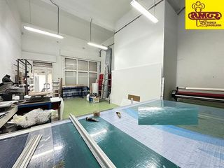 Local comercial en venta en Castiñeiriño - Cruceiro de Sar en Santiago de Compostela