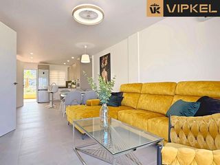 Piso en venta en Los Cristianos - Playa de las Américas en Arona