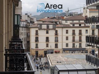 Piso en venta en Parte Vieja en San Sebastián-Donostia