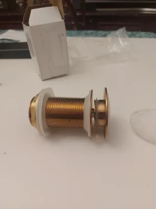 Piletta scarico lavabo oro