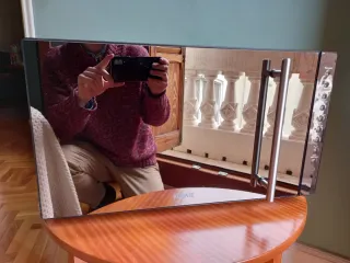 Microondas / Horno KOENIC