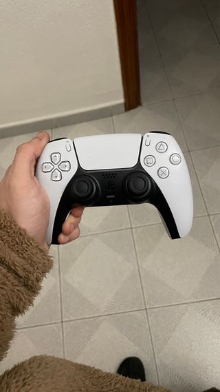 Playstation 5 Slim modelo digital