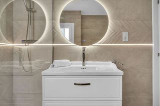 Chalet en alquiler en El Faro de Calaburra - Chaparral en Mijas