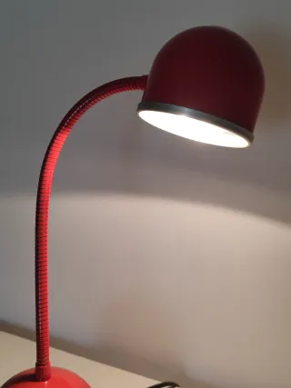 Lampada da tavolo vintage rossa