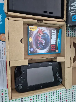 Consola Wii U ZombiU Premium Pack