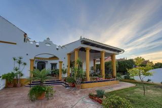 Chalet en venta en Espartinas