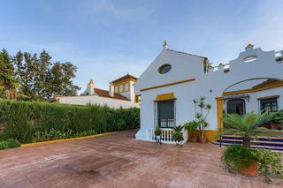 Chalet en venta en Espartinas