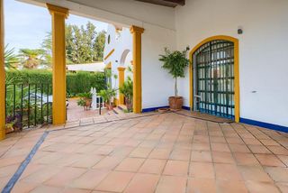 Chalet en venta en Espartinas