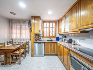 Casa adosada en venta en Cabo de las Huertas en Alicante