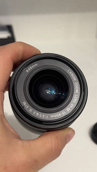 Lente Canon ef m 15-45mm