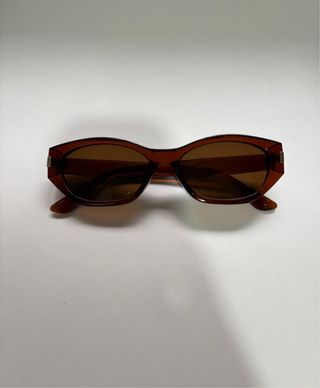 Gafas de sol marrones
