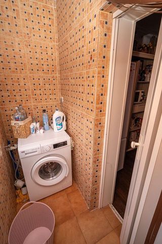 Piso en venta en Linares