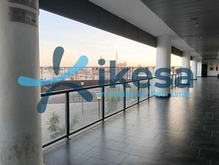 Local comercial en venta en Arco Norte - Avda. España en Dos Hermanas