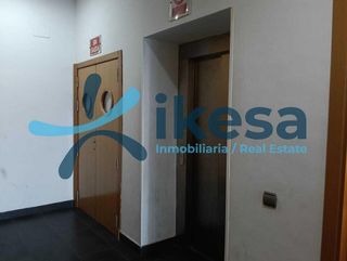 Local comercial en venta en Arco Norte - Avda. España en Dos Hermanas