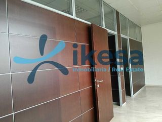 Local comercial en venta en Arco Norte - Avda. España en Dos Hermanas