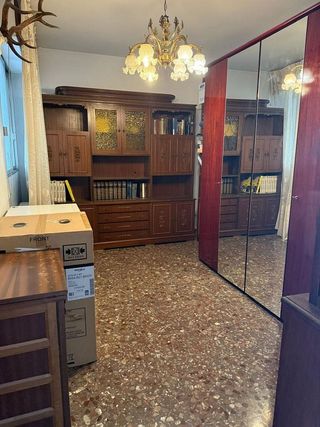 Piso en venta en Linares