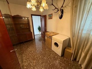 Piso en venta en Linares