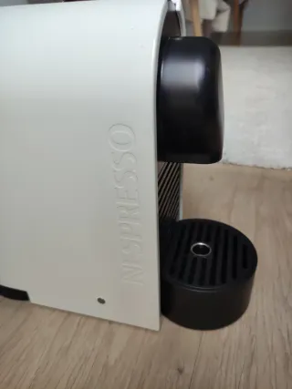 Cafetera Nespresso Krups Blanca