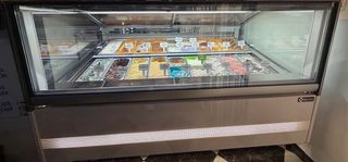 Vitrina expositora 18 cubetas
