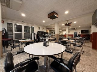 Local comercial en venta en Bisbal d´Empordà, La