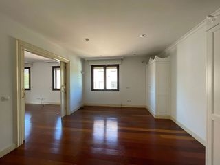 Dúplex en alquiler en Nueva España en Madrid