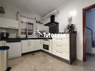 Chalet en venta en Montequinto en Dos Hermanas