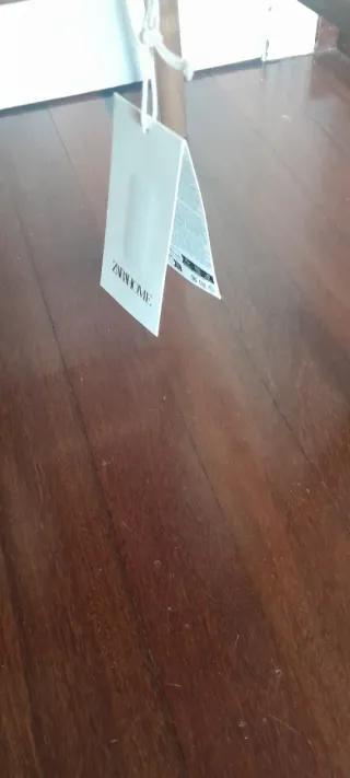 Sgabello da bar in legno in buone condizioni