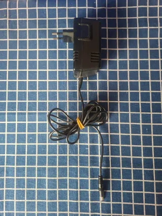 MEGADRIVE 1 ORIGINAL CARGADOR ENCHUFE