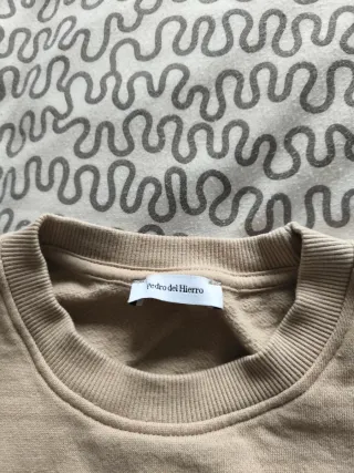 Jersey Pedro del Hierro crudo y azul