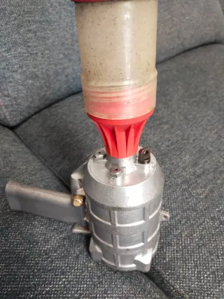 Remachadora Neumática