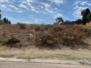 Terreno en venta en Nueva Andalucía centro en Marbella