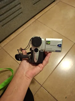 Cámara de vídeo Sony Plata