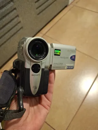 Cámara de vídeo Sony Plata