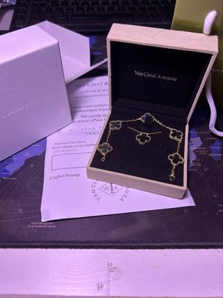 Set Van Cleef & Arpels collana e bracciale