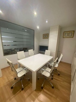 Oficina en venta en El Higueral - La Merced en Marbella