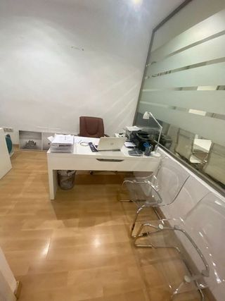 Oficina en venta en El Higueral - La Merced en Marbella
