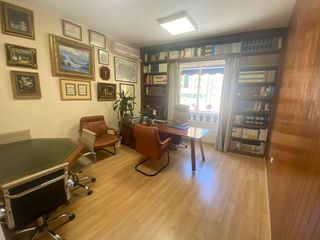 Oficina en venta en El Higueral - La Merced en Marbella