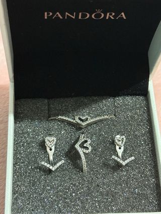 Conjunto Pandora Corazón San Valentín