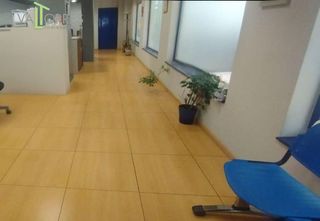 Local comercial en venta en Ensanche en Teruel