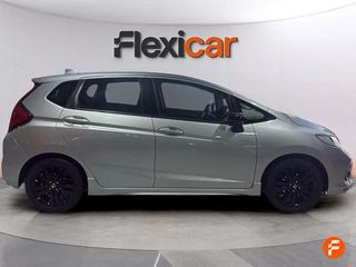 Honda Jazz 1.5 i-VTEC CVT DYNAMIC
