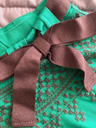 Camiseta Zara verde con lazo